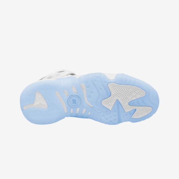 Jordan Jumpman Two Trey, white/gold, Brand new, #DR9631 107 - F12 - Picture 10 of 14